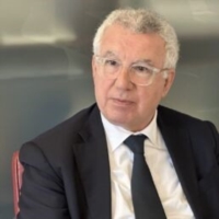  BRINDISI :  UNA NAVE SENZA NOCCHIERE 