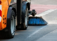 OSTUNI : PARTE LO SPAZZAMENTO MECCANIZZATO