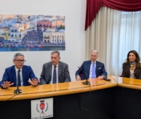 BRINDISI : INCONTRO COMUNE UNISALENTO