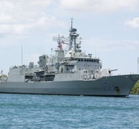 Fregata della Royal Australian Navy in visita a Brindisi