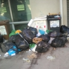 ECOTECNICA SI INSEDIA MA LA CITTA' E' ANCORA INONDATA DI RIFIUTI