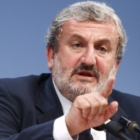 PIUTTOSTO CHE ALLE CHIACCHIERE EMILIANO PENSASSE AD OCCUPARSI DEI PROBLEMI VERI DELLA PUGLIA