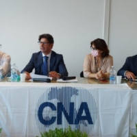 GENTILE (CNA) � IL CIS OPPORTUNITA' PER BRINDISI. MA DAL GOVERNO CI SI ASPETTAVANO BEN ALTRE ATTENZIONI