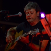 Concerto-Aperitivo del cantautore Rino Pisani