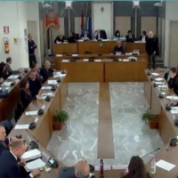 TARANTO : DOCUMENTO STRATEGICO DEL COMMERCIO