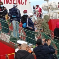BRINDISI : EMERGENCY CON 105 MIGRANTI