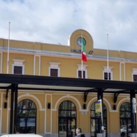 BRINDISI : Divieto di sosta su piazza Crispi per indagini strutturali della stazione ferroviaria