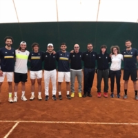 ESORDIO VITTORIOSO PER IL CT �DINO DE GUIDO� NEL CAMPIONATO DI SERIE B2 DI TENNIS